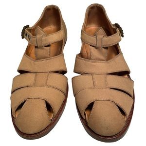 Vintage POLO RL fisherman shoes. Tan fabric, leather sole, wood heel. 7…